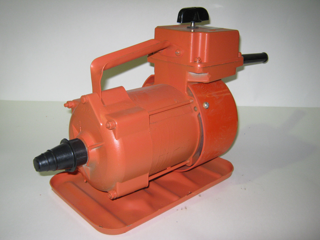 Вибраторы Ив 117