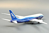 Сборная модель: Пассажирский авиалайнер Боинг 787-8 Дримлайнер (1/144) | Zvezda, фото 3