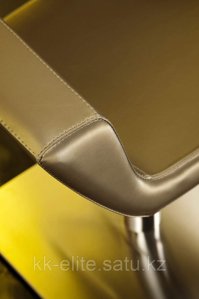 Парикмахерское кресло MISS на гидравлической базе пятилучия - фото 3 - id-p63673302