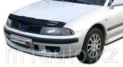 Мухобойка (дефлектор капота) на Mitsubishi Carisma/ Митсубиши Каризма