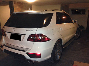 Mercedes-Benz ML166  2