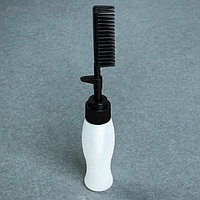 Расчёска-дозатор для окрашивания волос, 50 мл, цвет чёрный/белый