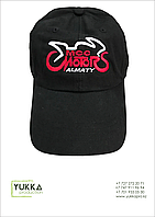 Вышивка логотипа на кепках