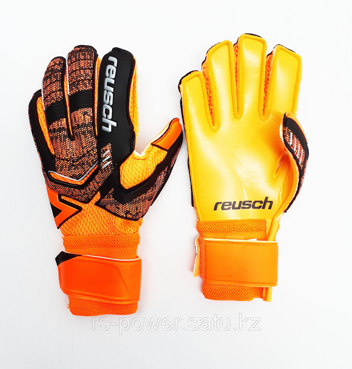 Вратарские перчатки REUSCH