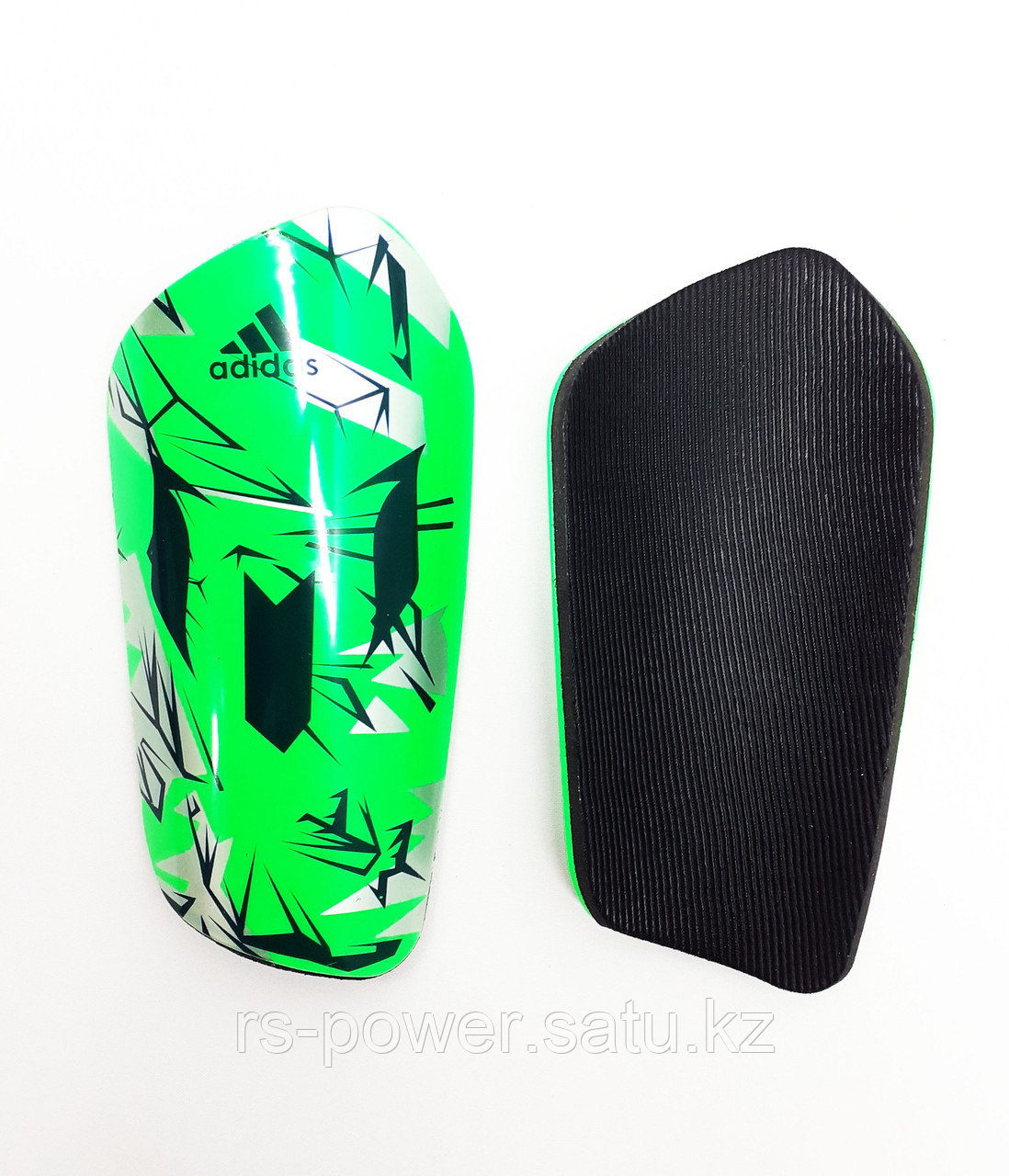 Футбольные щитки Adidas
