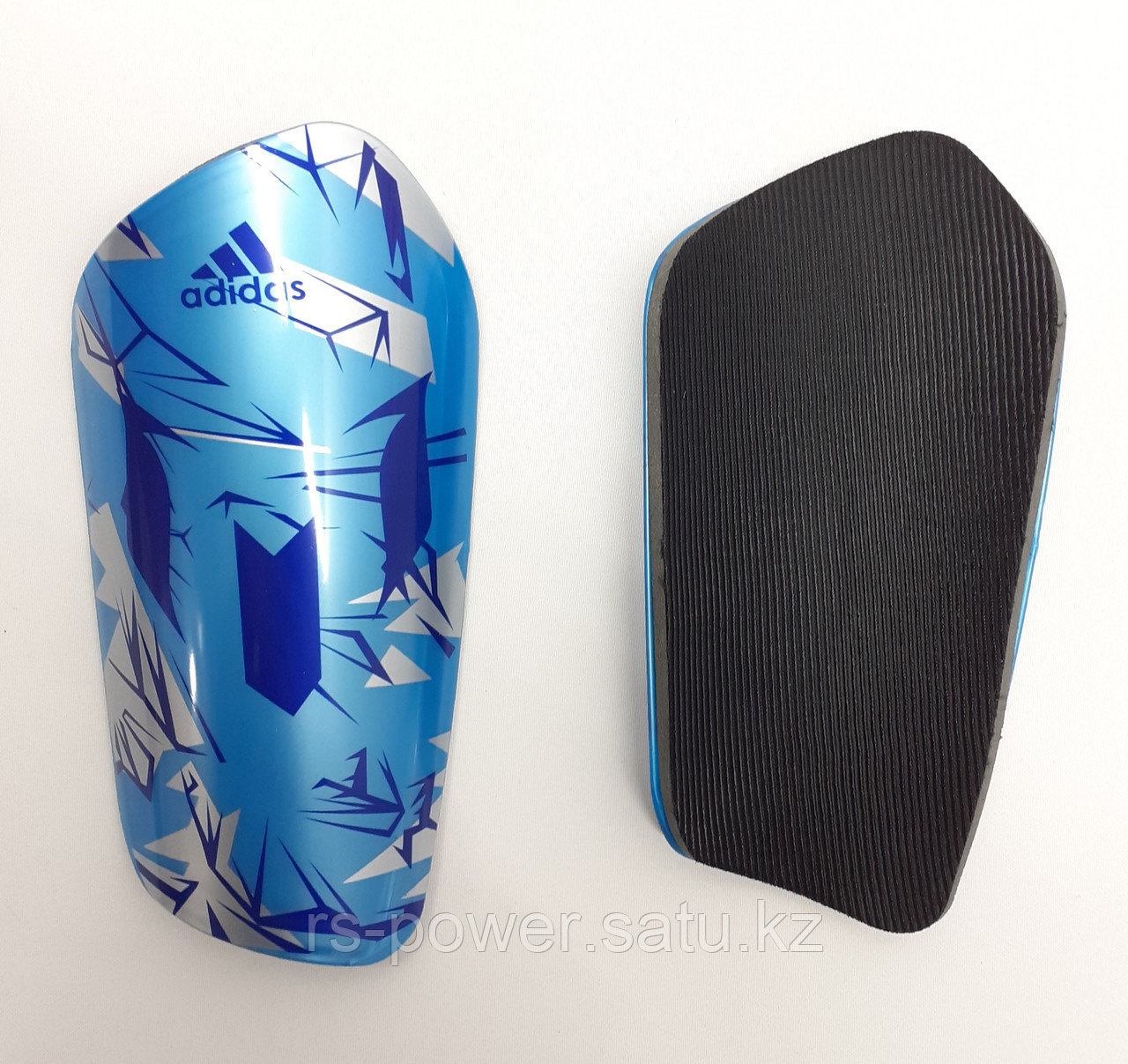 Футбольные щитки Adidas