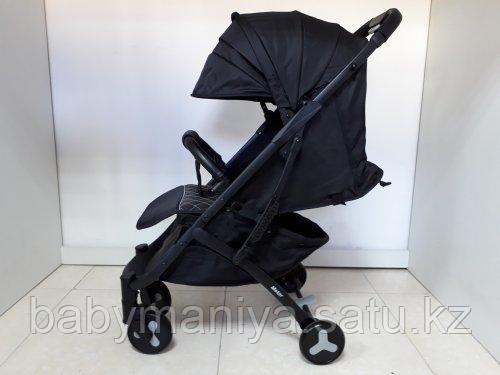 Коляска Mstar (Baby Grace) с чехлом на ножки Черный