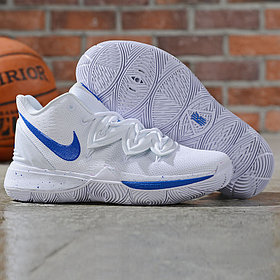 Баскетбольные кроссовки Nike Kyrie (V) 5 White\Blue from Kyrie Irving 