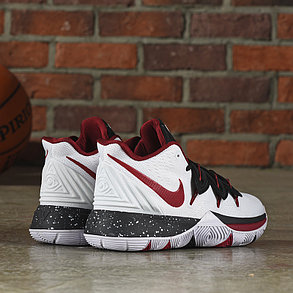 Баскетбольные кроссовки Nike Kyrie (V) 5 from Kyrie Irving , фото 2