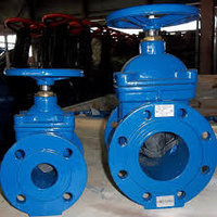 Задвижка чугунная 30ч39р с обрезиненным клином