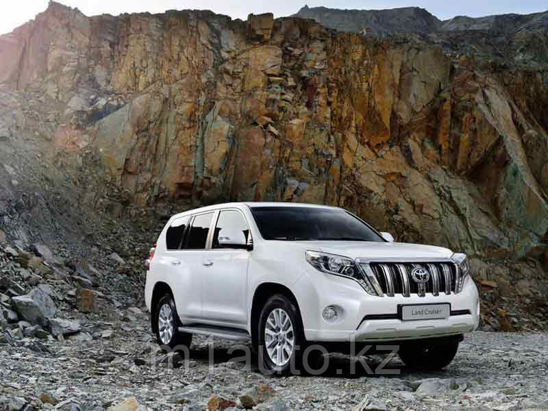 Защита фар/очки на Toyota Land Cruiser Prado 150/Тойота Ланд Крузер Прадо 150 рестайлинг 2013-