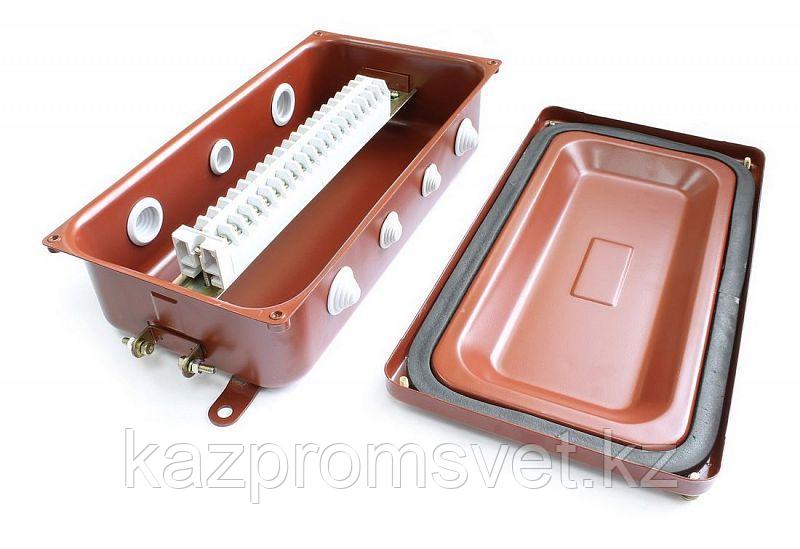 Коробка монтажная КМ 43-20 У3 IP43 ступенчатый ПВХ ввод ЗЭТА