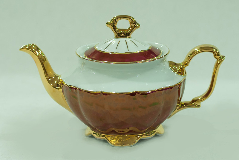 Чайник заварочный Бордовый золотая отводка