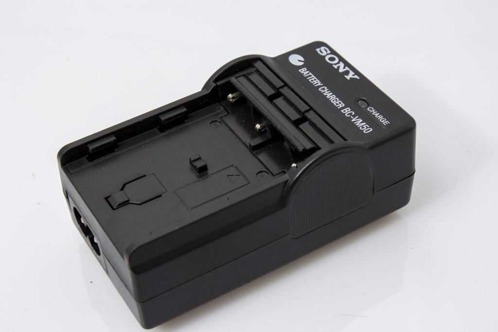 Зарядное устройство для Sony BC-VM-50 - фото 1 - id-p5006548