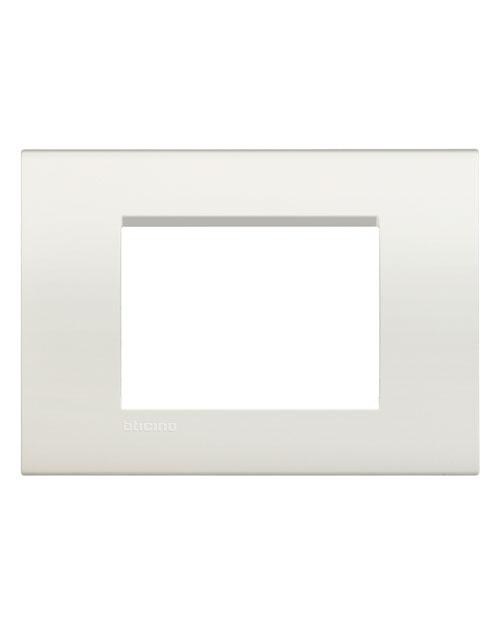 LivingLight Рамка прямоугольная 3 модуля цвет Белый