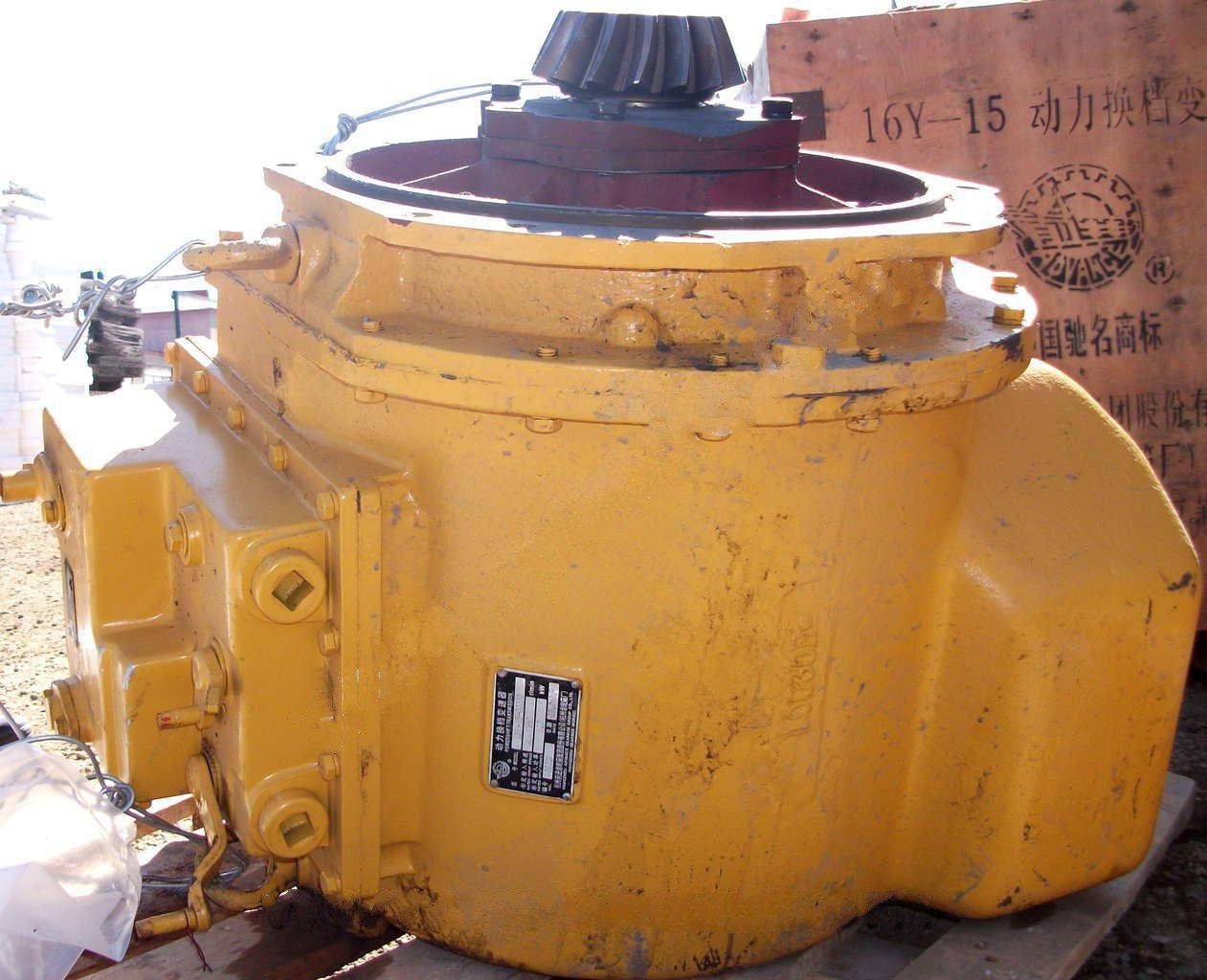 Акпп на каток sr20m 154-15-31000 фторопластовые кольца. Кпп на бульдозер shantui sd32. Трансмиссия шантуй. Трансмиссия шантуй. Кпп шантуй sd16.