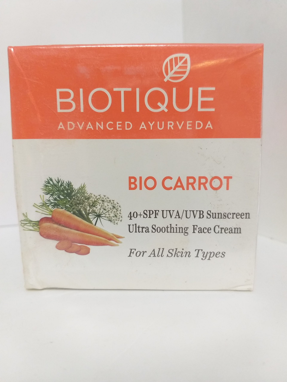 Питательный крем для лица с защитой от солнца SPF 40 Био Морковь Biotique (Bio Carrot) - фото 2 - id-p48537522