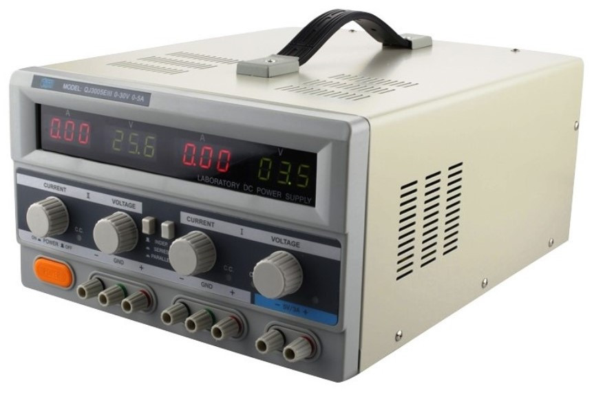 Трехканальный источник постоянного напряжения (50 В, 3 А) QJ5003EIII