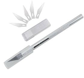 Нож с алюминиевой ручкой и комплектом лезвий