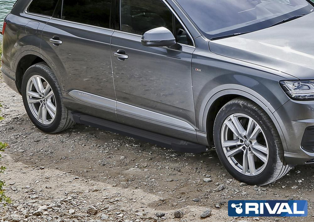 Пороги на Audi Q7 2015-2023  "Black"
