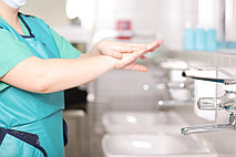 Соблюдение чистоты в медицинских учреждениях: оборудования и требования
