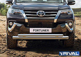 Защита переднего бампера Toyota Fortuner 2015+ d76+d57