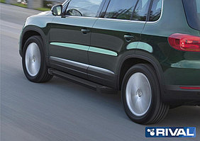 Пороги на Volkswagen Tiguan 2007-2017 "Black"