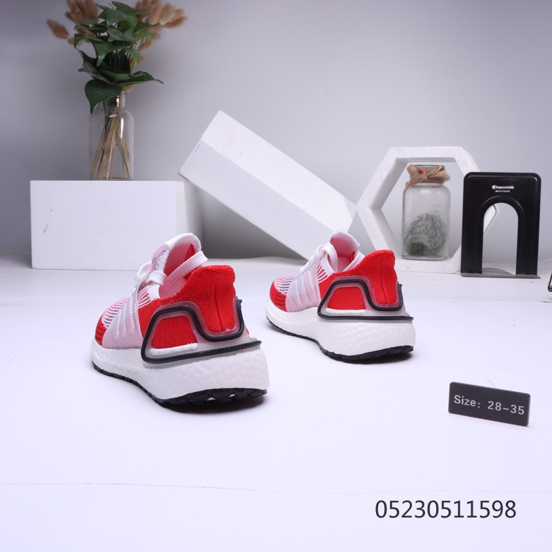Детские кроссовки Adidas UltraBoost - фото 3 - id-p65374989