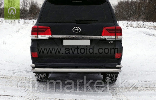 Защита заднего бампера длинная с уголками для Toyota Land Cruiser 200 ( Executive 2016-) - фото 2 - id-p65378802