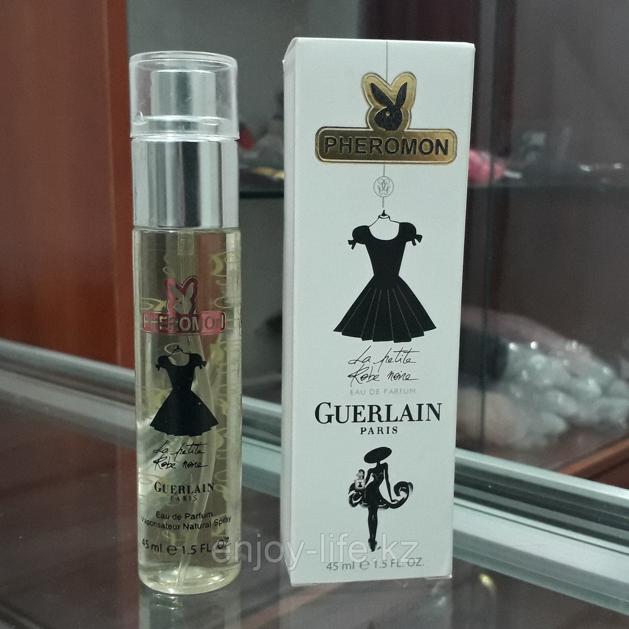 Духи с феромонами Guerlain La Petite Robe Noire, 45ml