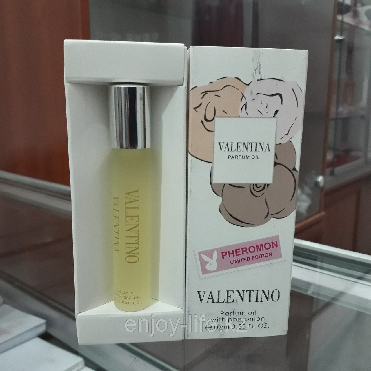 Духи с феромонами  VALENTINO "Parfum oil with pheromon", 10 ml.