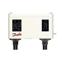 Сдвоенное реле давления KP 44 Danfoss