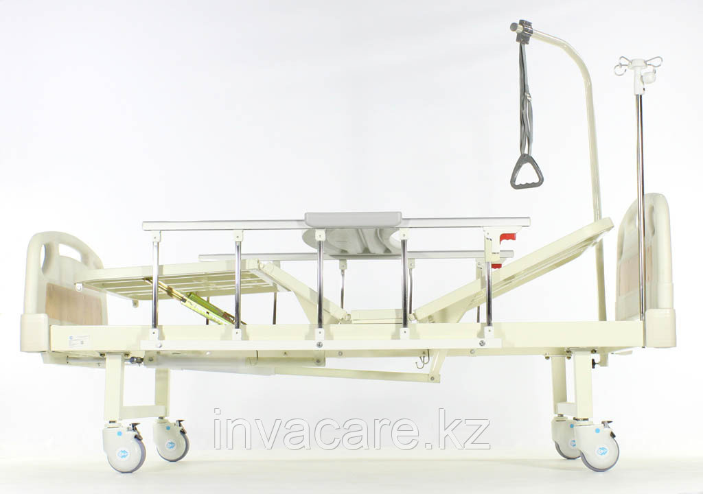 Медицинская кровать Med-Mos Е-8 MM-18ПЛН (2 функции) с полкой и столиком - фото 1 - id-p65419348
