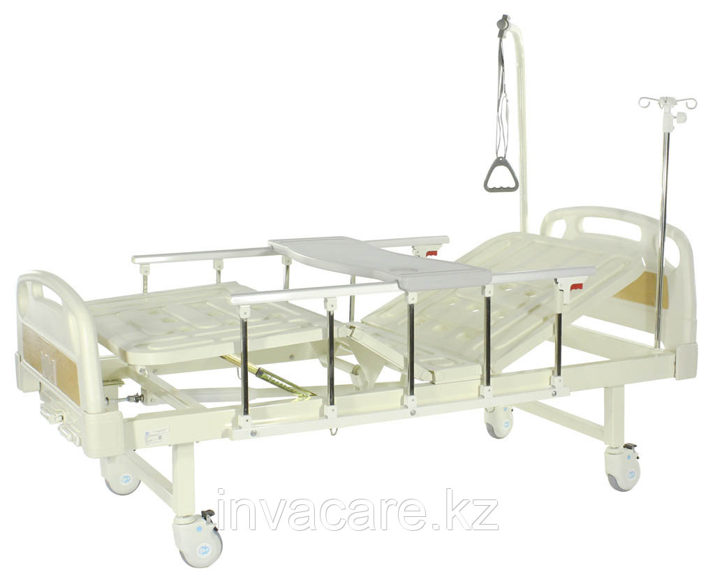 Медицинская кровать Med-Mos Е-8 MM-18ПЛН (2 функции) с полкой и столиком - фото 3 - id-p65419348