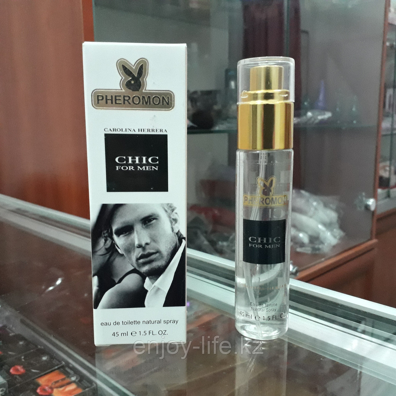 Мужские духи с феромонами Carolina Herrera Chic for men, 45ml.
