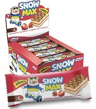 Бисквитное пирожное "Snow Max" с клубничной начинкой