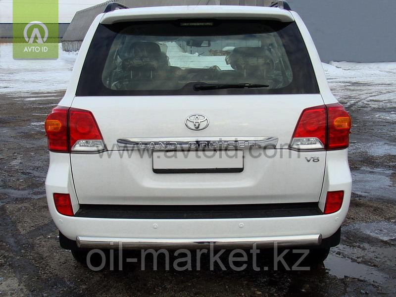Защита заднего бампера, короткая овальная для Toyota Land Cruiser 200 ( 2012-2015)