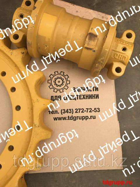 SA1181-00010 Каток опорный (Roller) Volvo EC240B