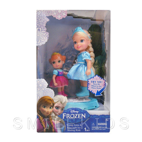 Игровой набор две куклы 15 см. на катке "Холодное сердце"