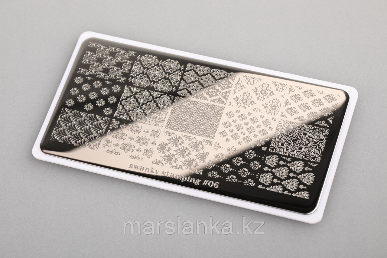 Пластина Swanky Stamping #06
