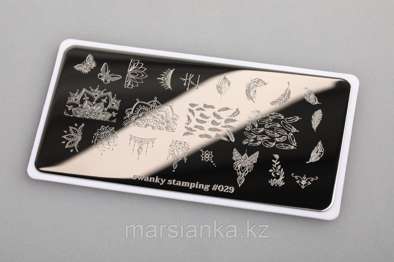 Пластина Swanky Stamping #29