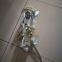69801-89122, Механизм стеклоподъемника 4RUNNER, SURF (ПРАВАЯ СТОРОНА), MADE IN JAPAN
