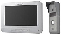 Домофон комплект DS-KIS203  DS-KB2421-IM (вызывная панель) + DS-KH2220 (монитор 7“)