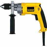 Безударная дрель DeWALT DW236