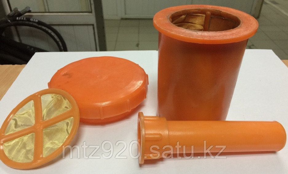 Комплект пластика на гидробак КС-3577(маслобак, крышка, сетка на бак автокрана, диафрагма, фильтр) - фото 3 - id-p5233077