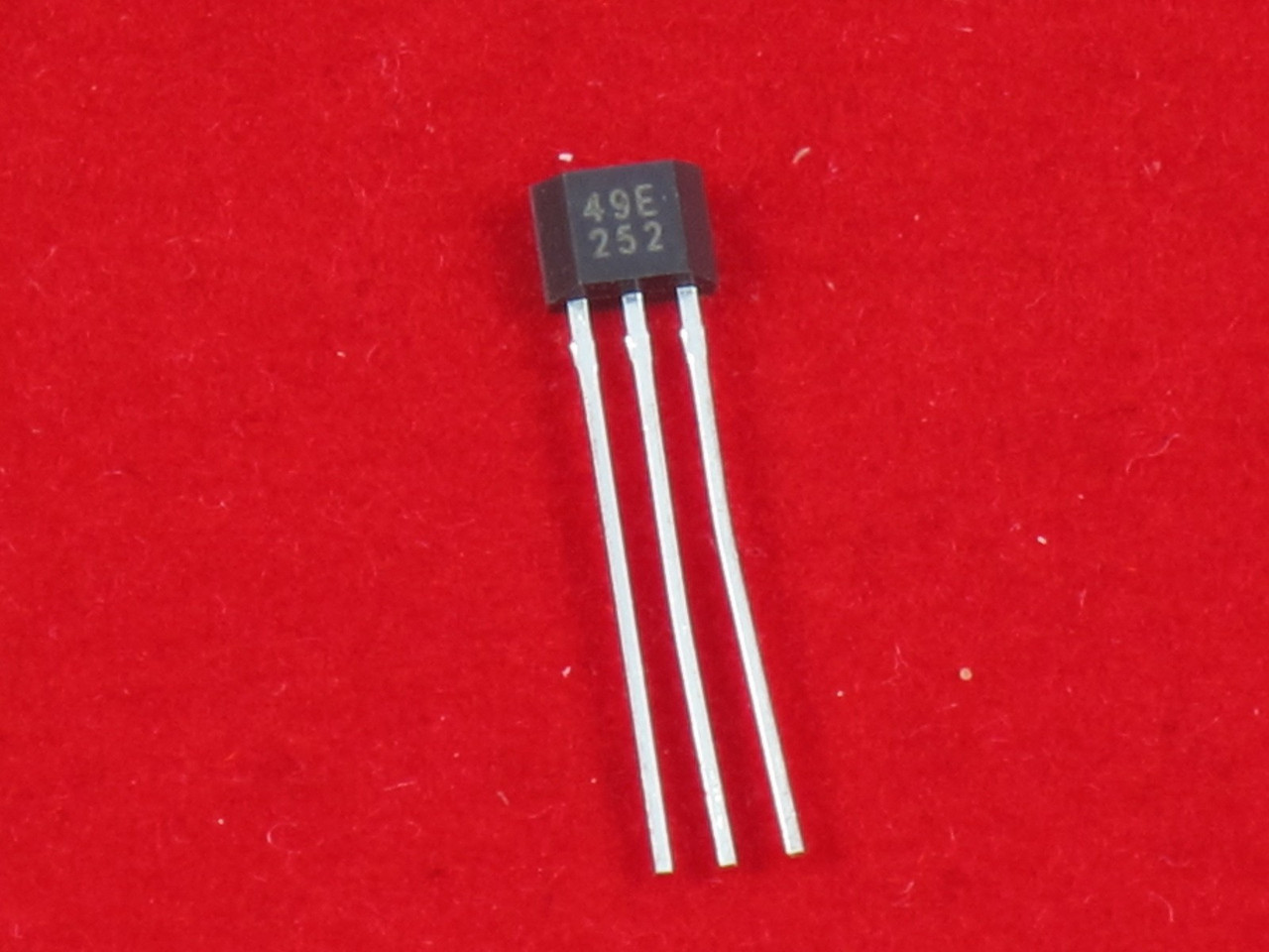 SS49E, Линейный аналоговый датчик Холла - фото 1 - id-p5251988