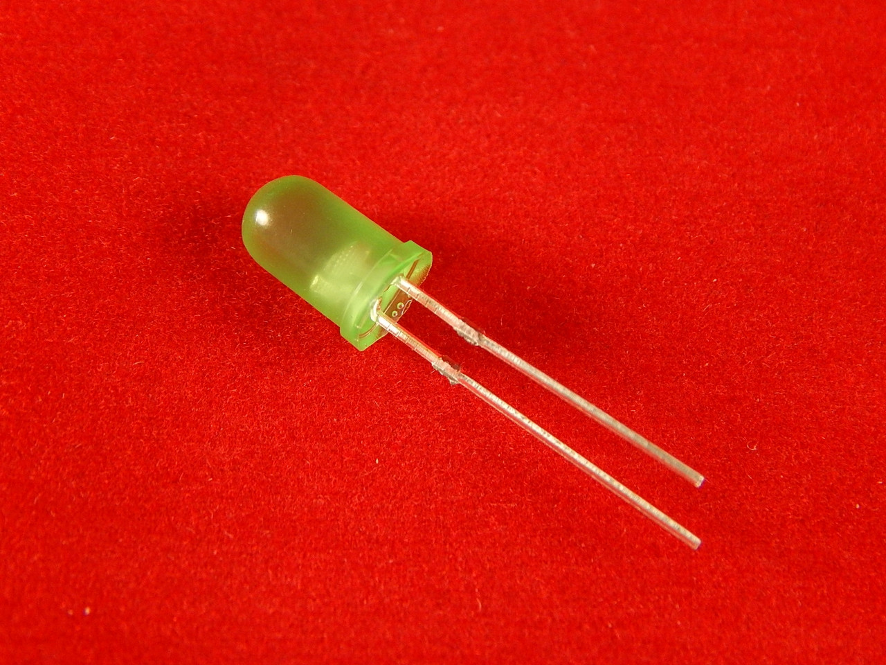 Светодиод 5мм с цветной линзой - фото 1 - id-p5252086