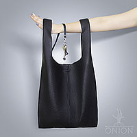 Женская кожаная сумка шоппер AprilBag - black. Ручная работа. Брелок в подарок.