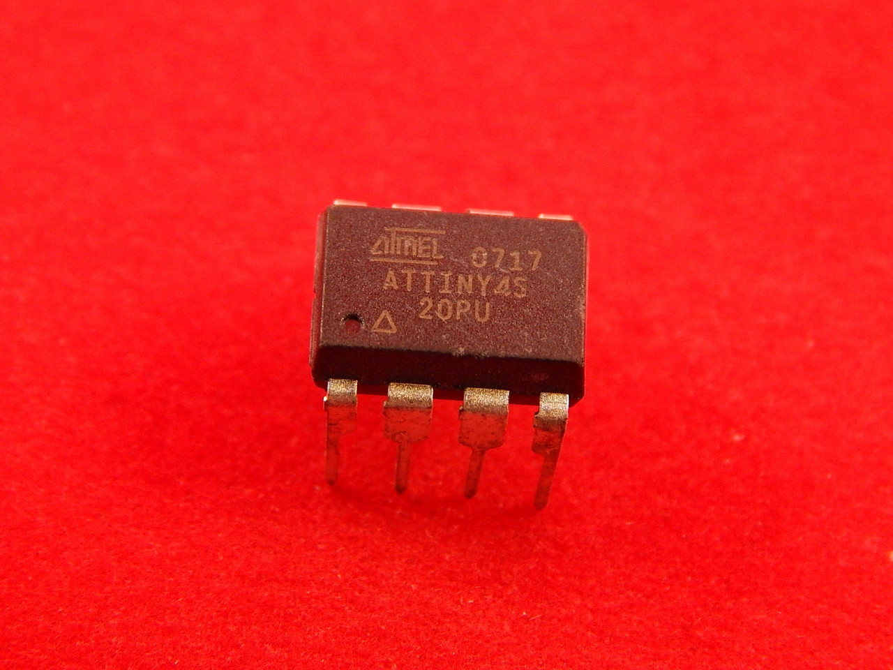 ATtiny45-20PU Микроконтроллер - фото 1 - id-p5270887