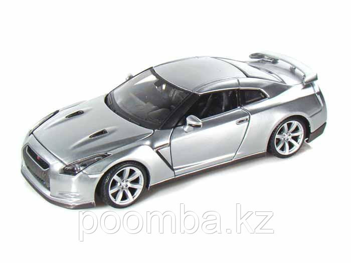 Автомодель Nissan GT-R 1:24 Maisto